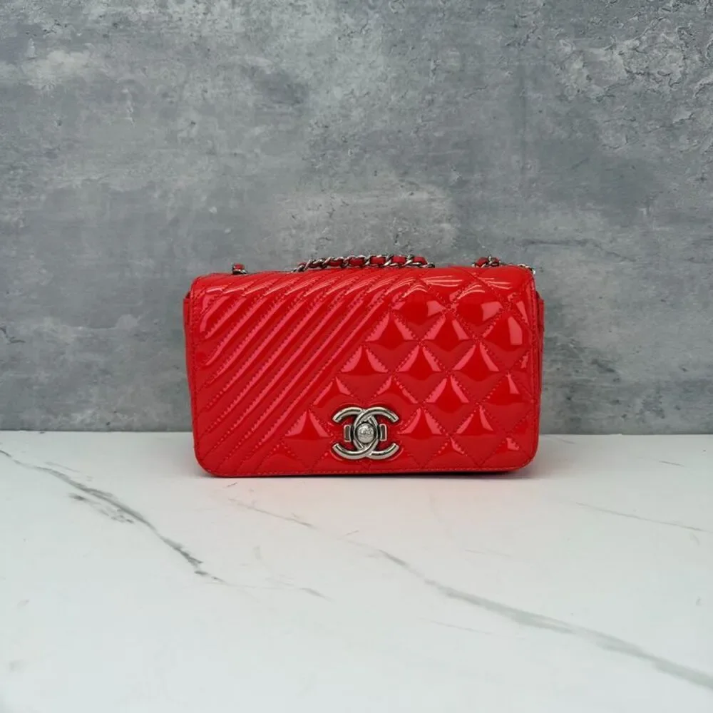 Chanel Women Pre-Loved Bag Very Good Condition